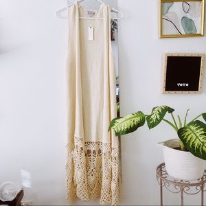 ✨Anthropologie Sleeveless Long Boho Cardigain ✨